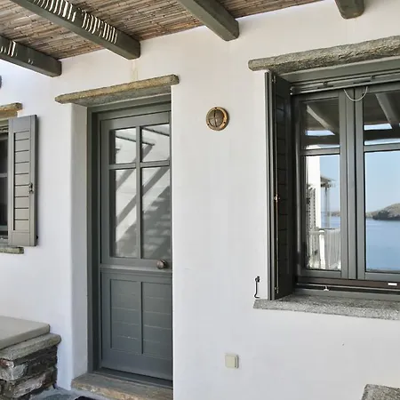 Cycladic Maisonette