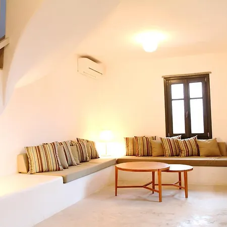 Cycladic Maisonette Vourkárion