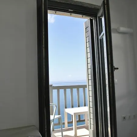 Cycladic Maisonette *