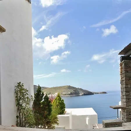 Feriehus Cycladic Maisonette Vourkárion