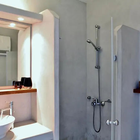 Cycladic Maisonette * Vourkárion