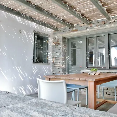Cycladic Maisonette *