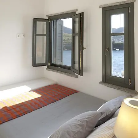 Cycladic Maisonette * Vourkárion